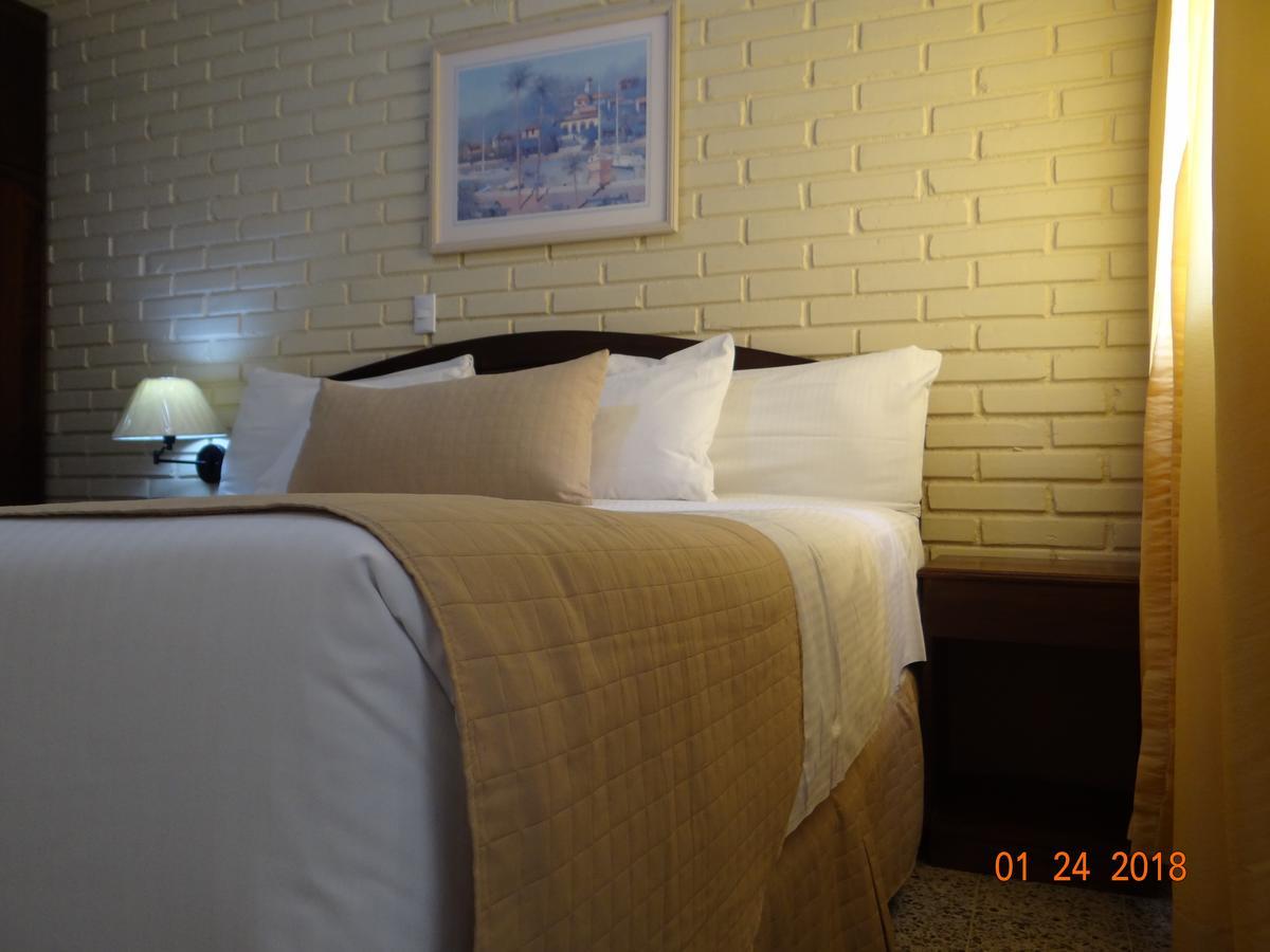 Hotel Mac Arthur Tegucigalpa Værelse billede